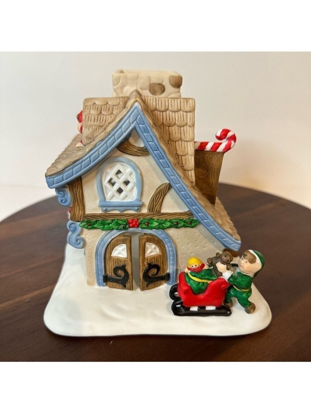 Vintage PartyLite Santa’s Workshop Elf & Toy Shop Christmas Village House